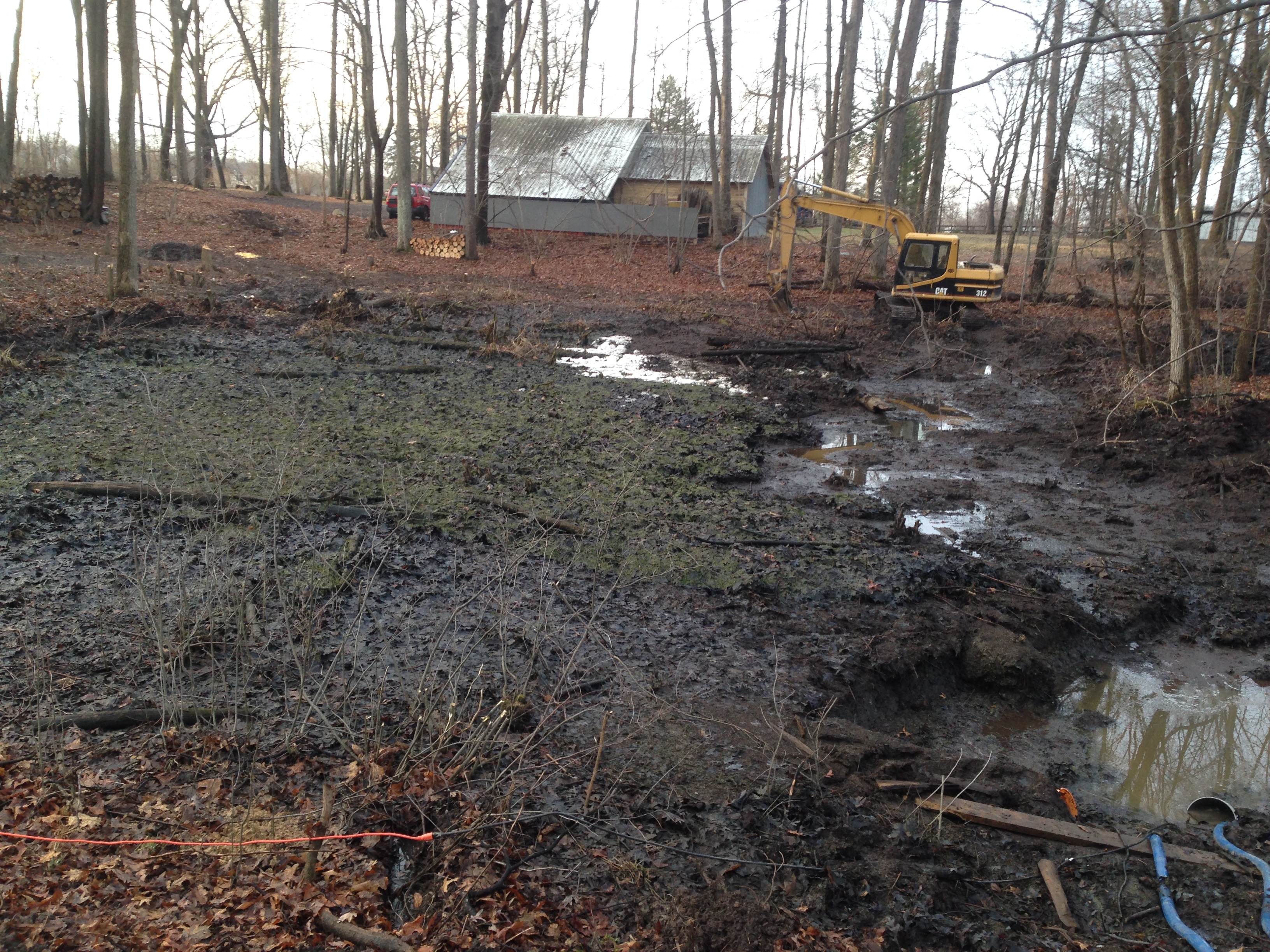Hartland, Michigan Barrow pit pond renovation Pond restoration