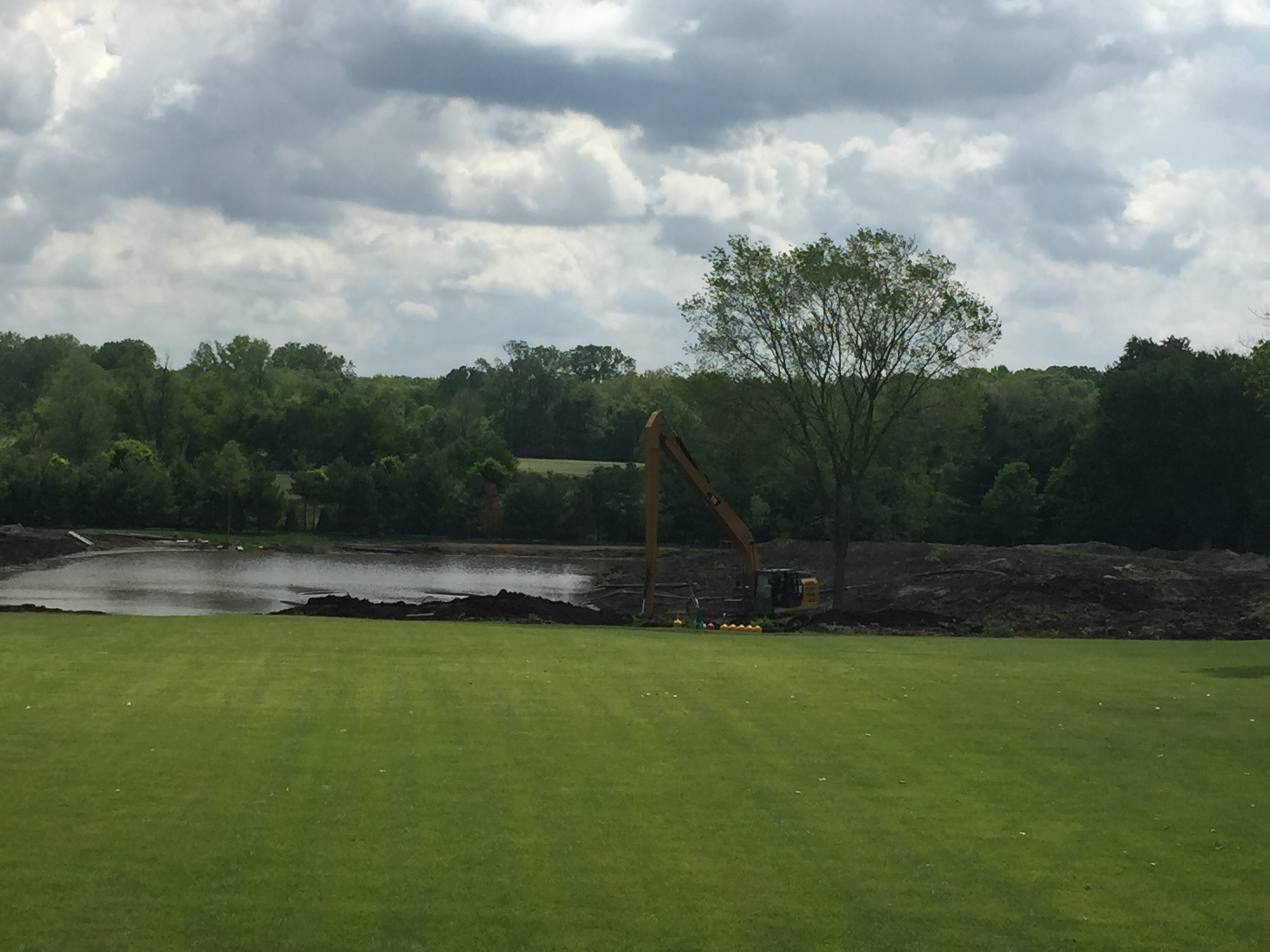 fish_pond_excavation_Plymouth_Michigan_412.jpg?t=1481908991533
