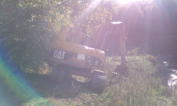 (N) Huron Farms pond fail Dexter. MI (12) resized 600