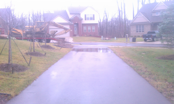 Farmington Hills pond condo dredge (N MICHIGAN IRRIGATION REPAIR FRANKLIN, MI) (5) resized 600