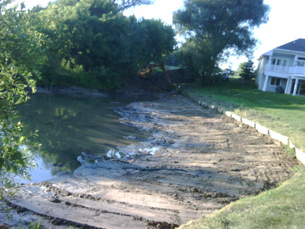 saline N retention pond maintenance (17) resized 600