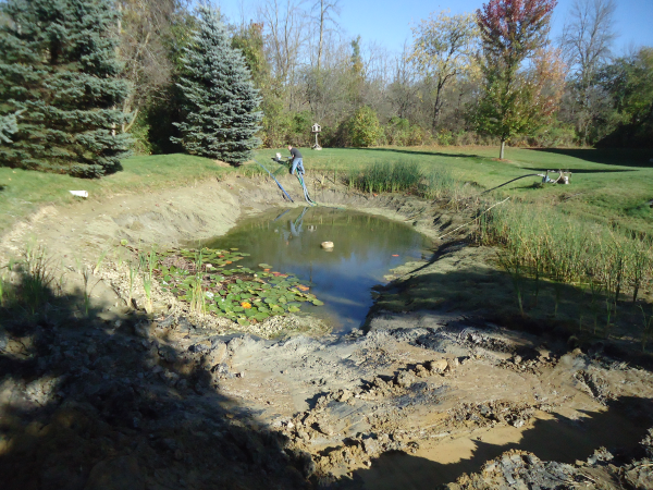 Flushing (n 2013 Northville, Michigan Wayne county  Retaining wall pond Michigan (12) resized 600