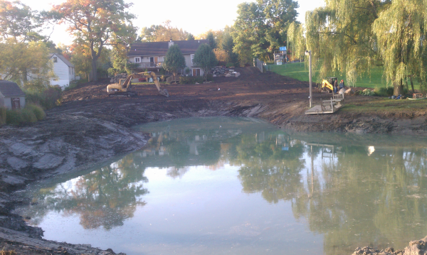 how much does it cost to dredge a pond