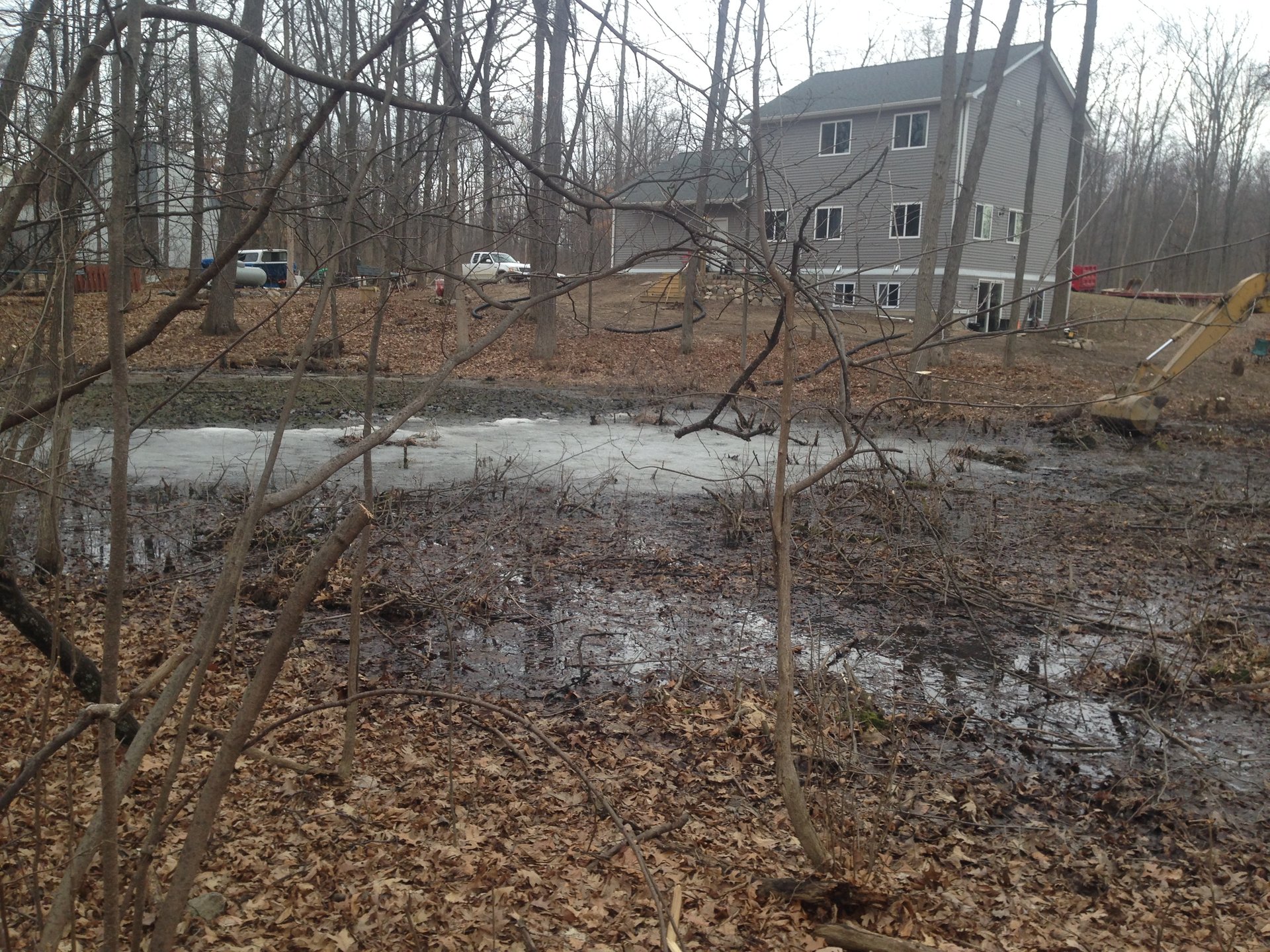 Hartland, Michigan Barrow pit pond renovation Pond restoration