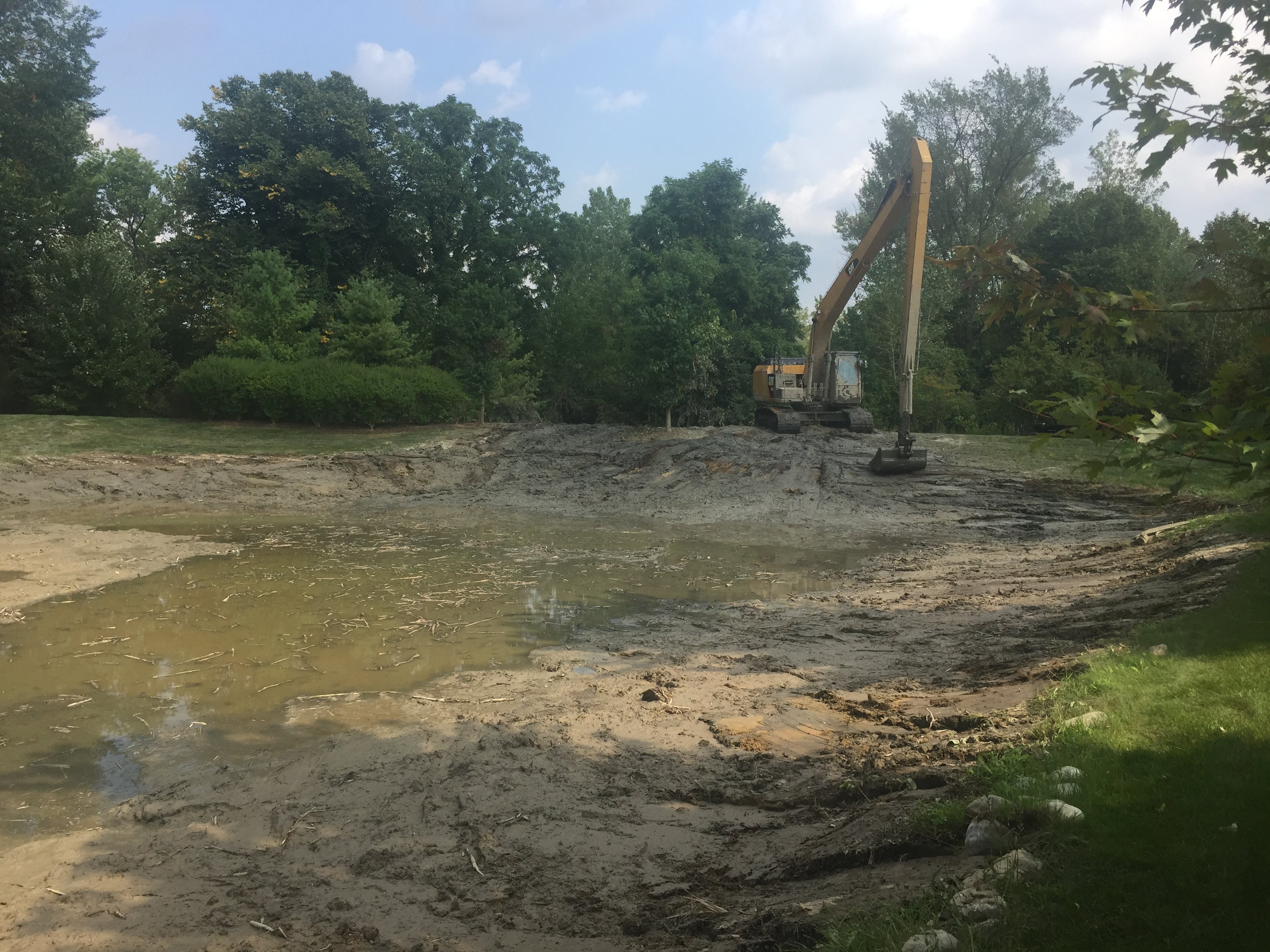 Novi, Michigan Retention Pond Maintenance (4)